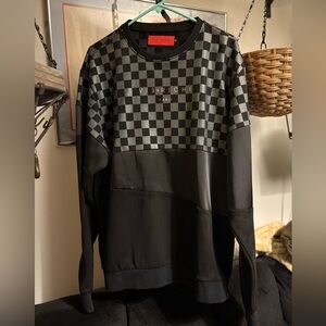 Vie+Richie long sleeve never worn
XL